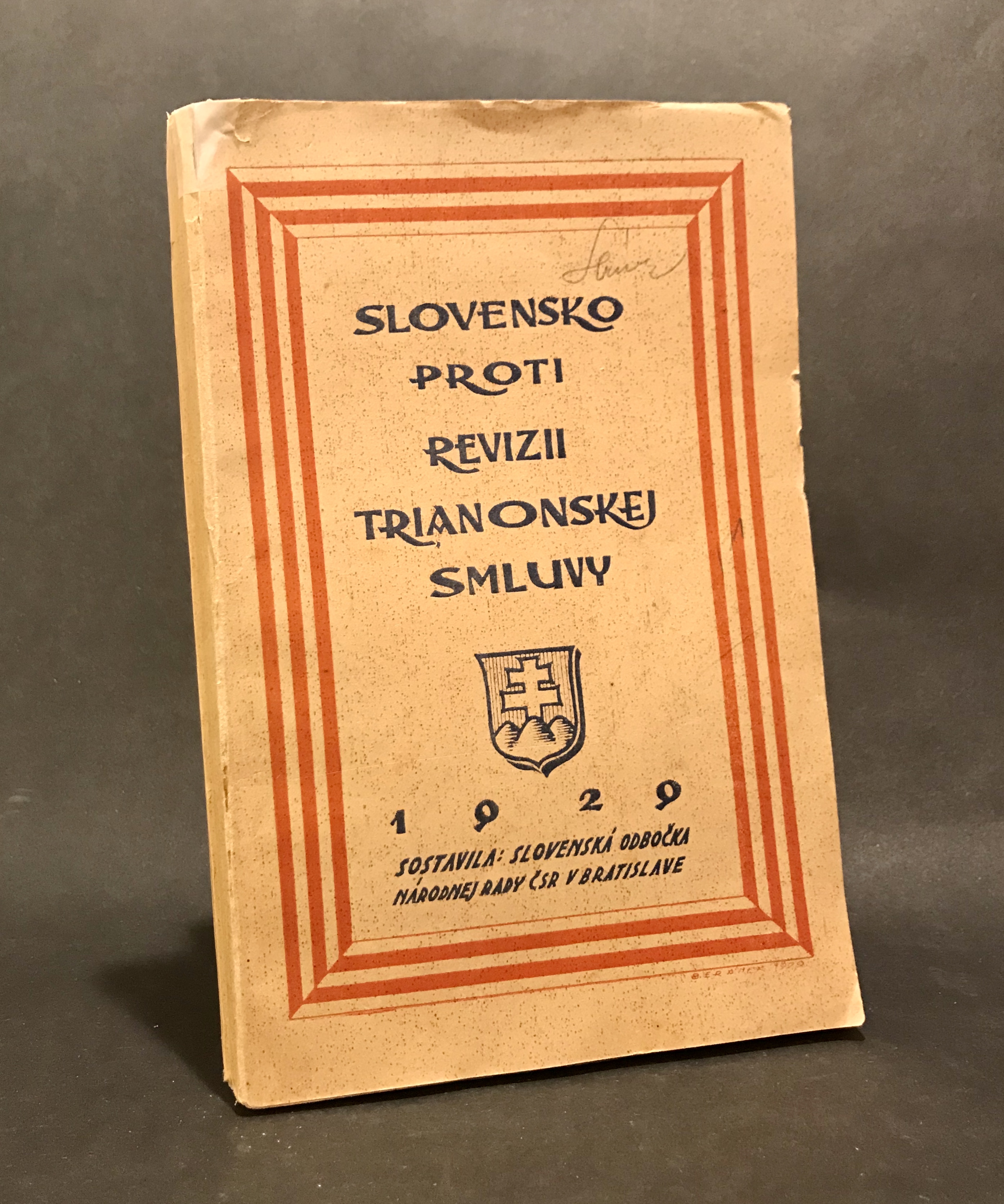 Slovensko proti revizii Trianonskej smluvy