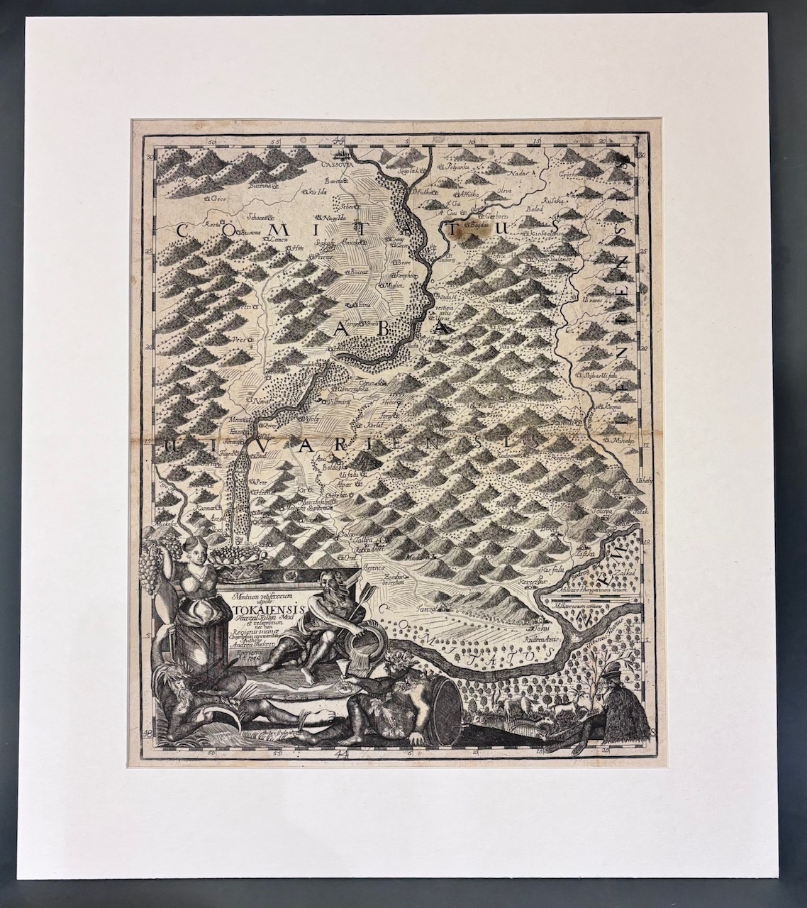 Mapa oblasti Tokaja - Montium vitiferorum utpote: TOKAIENSIS Tarczal, Tallya, Mad et reliquorum, nec non Regionis vicinae Geographica representatio. Author Andrea Fückero