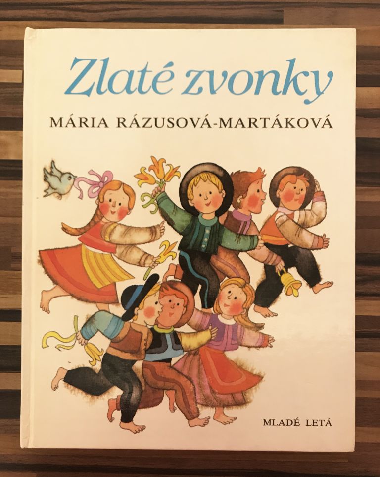 Zlaté zvonky. Detské veršíky a rozprávky C33456E5 5EF6 431F 9E52 DCC9F9A68EFA