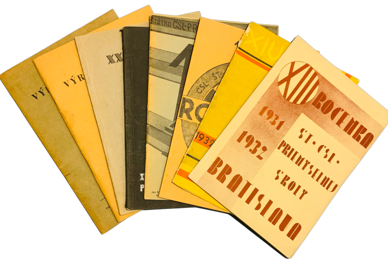 Ročenka Štátnej českoslov. priemyselnej školy v Bratislave D4E1FFB0 4F48 4C08 8223 A92AF2AF9719