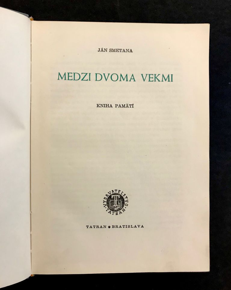 Medzi dvoma vekmi.- Kniha pamätí IMG 1528