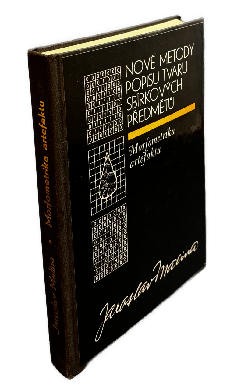 Nové metody popisu tvaru sbírkových předmětů. Morfometrika artefaktu IMG 3432