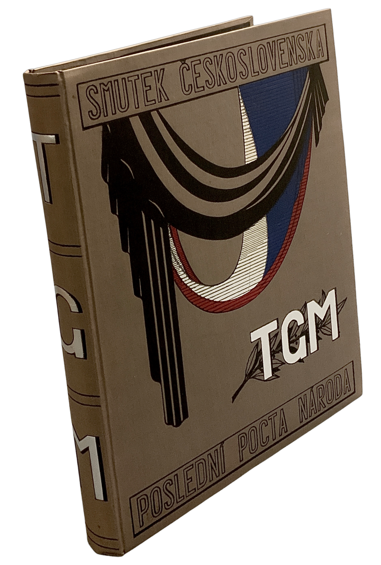 Smutek Československa. Poslední pocta národa presidentu osvoboditeli Tomášovi Garrigue Masarykovi IMG 6393