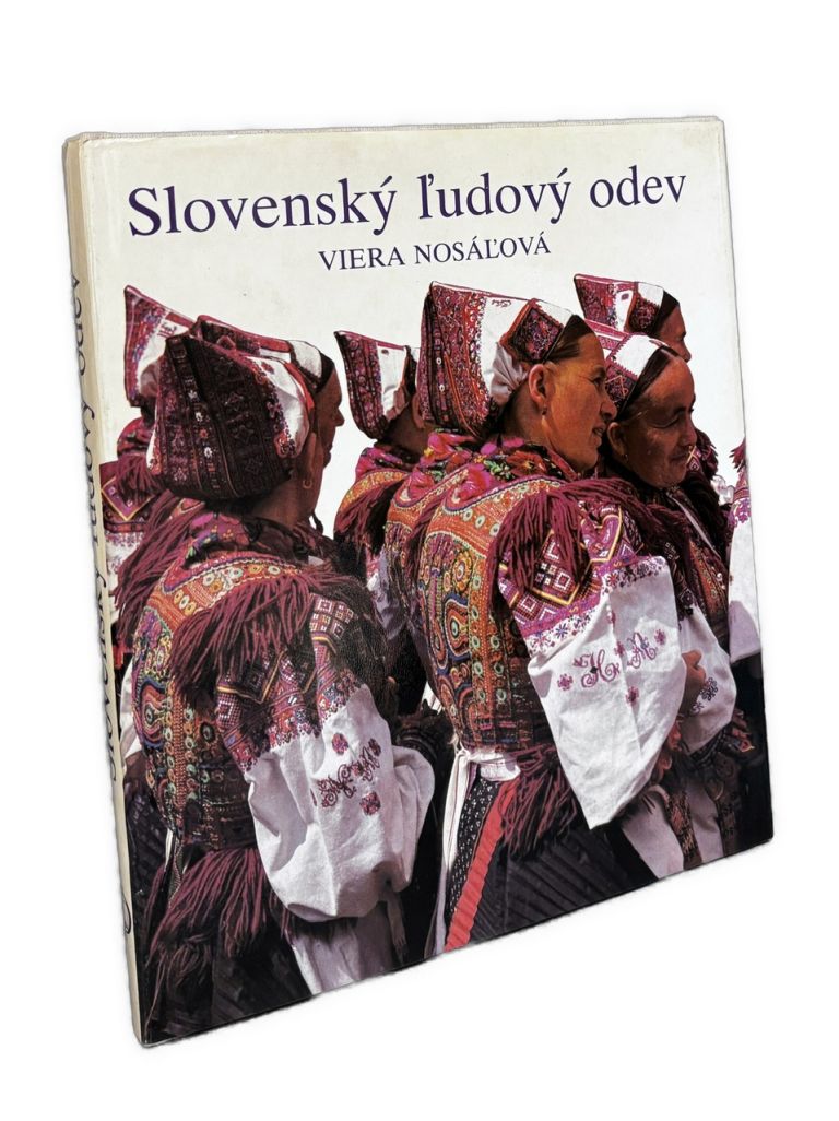 Slovenský ľudový odev  IMG 7588